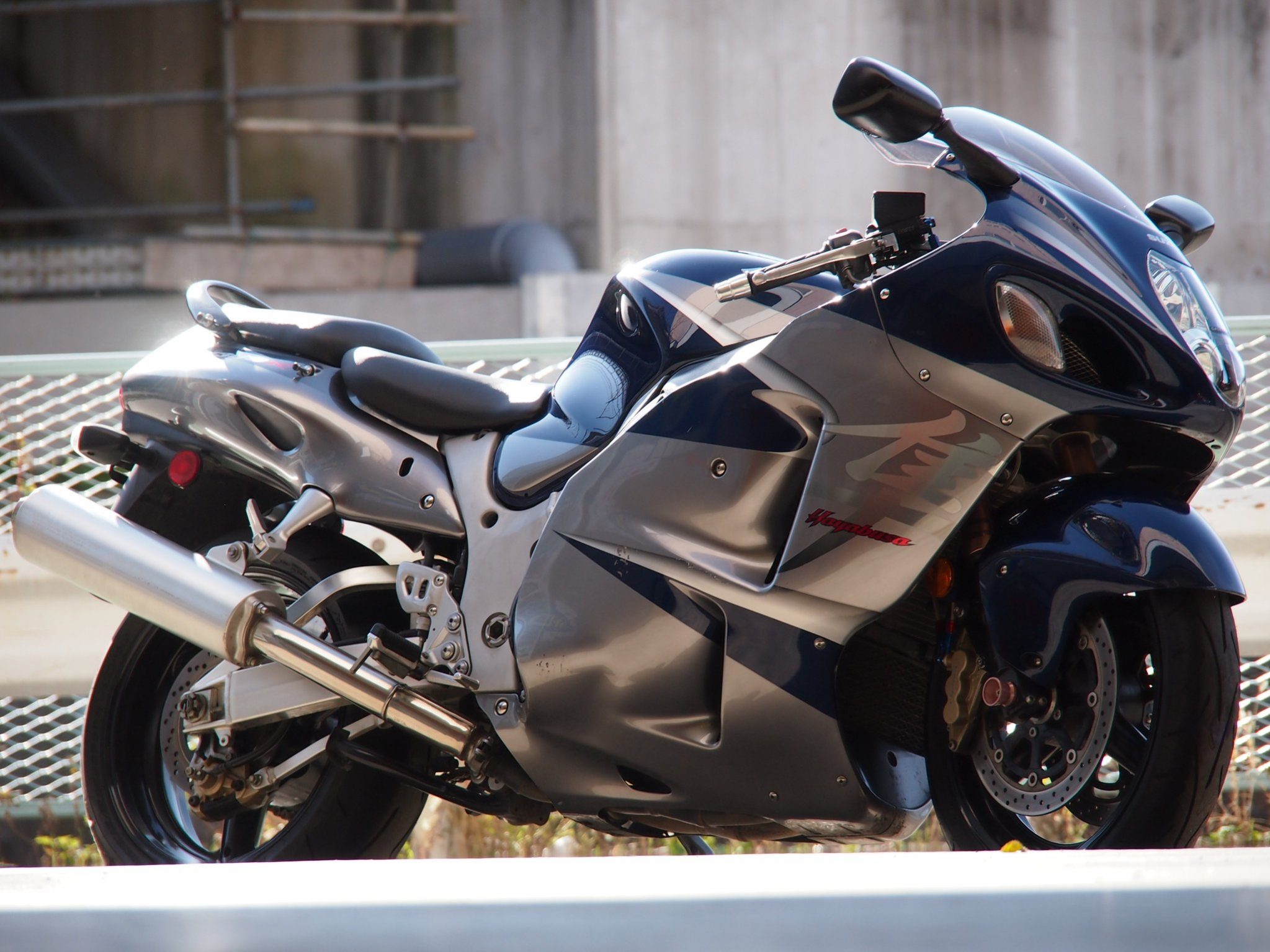 スズキ『GSX1300Rハヤブサ』中古販売車両紹介！！！ - MFDモト